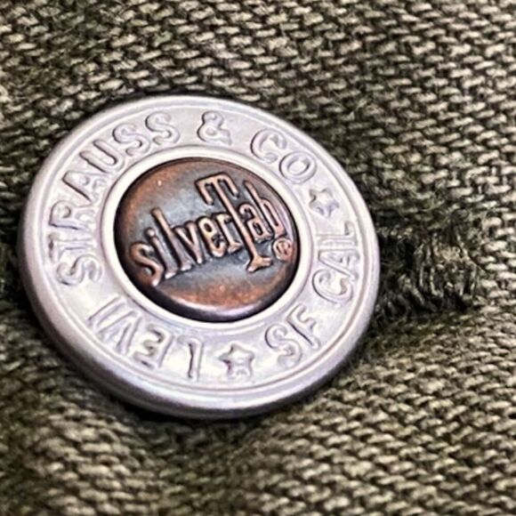 Levis Silver Tab Oversized Button Down Long Sleeve Shirt Olive Green Mens size L - Picture 8 of 11